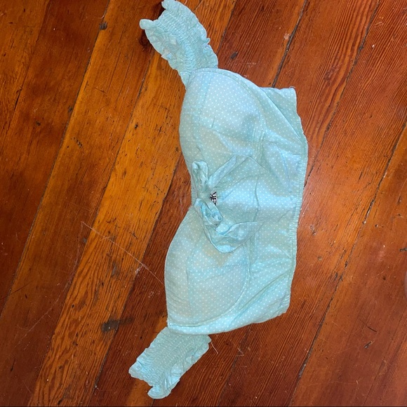 Cropped Off The Shoulder Mint Polka Dot Shirt - Picture 3 of 4